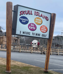 Cape Cod Mini Golf sign