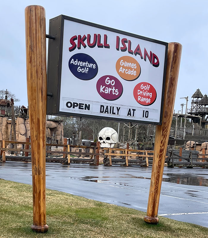 Skull Island min golf, driving range, go carts, and arcade